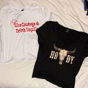 SHEIN White and Black Graphic Crop Tops